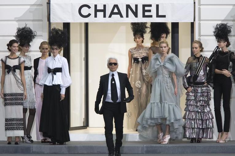 10 punchlines de Karl Lagerfeld hommage