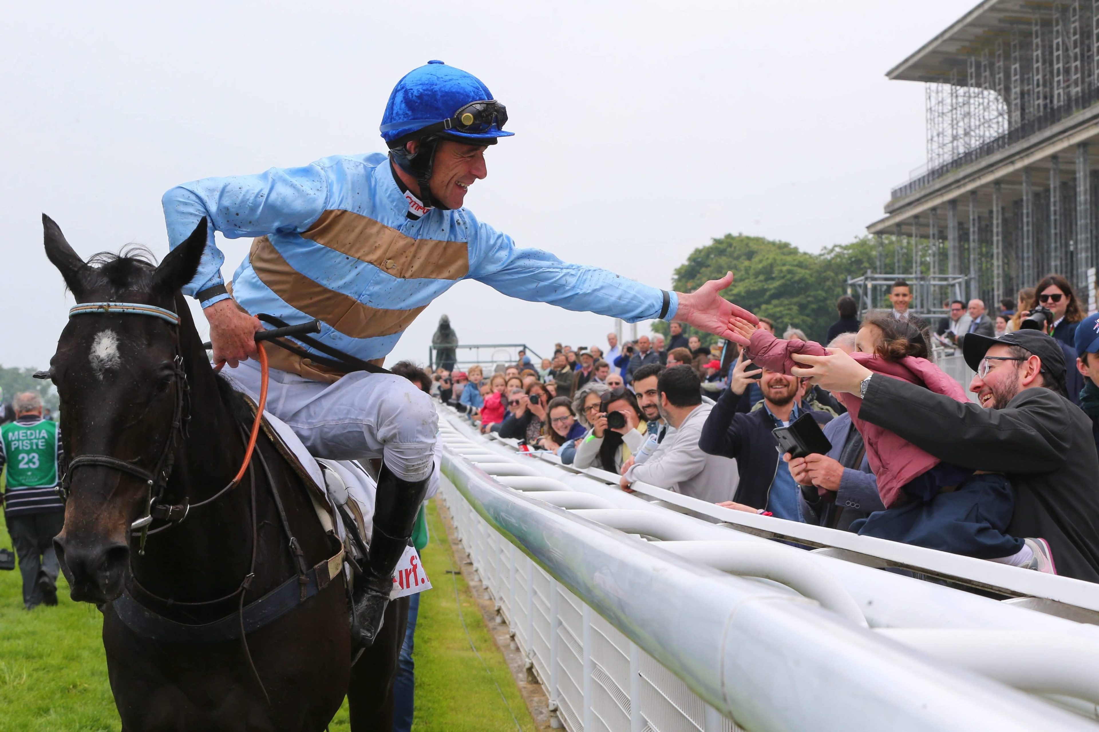 J AITEST Les Courses Hippiques L hippodrome D Auteuil Edgard L j-aitest-les-courses-hippiques-l-hippodrome-d-auteuil-edgard-l
