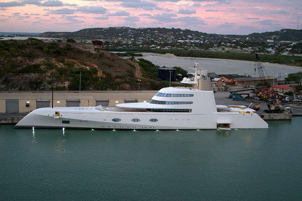 Superyacht « A » yacht géant