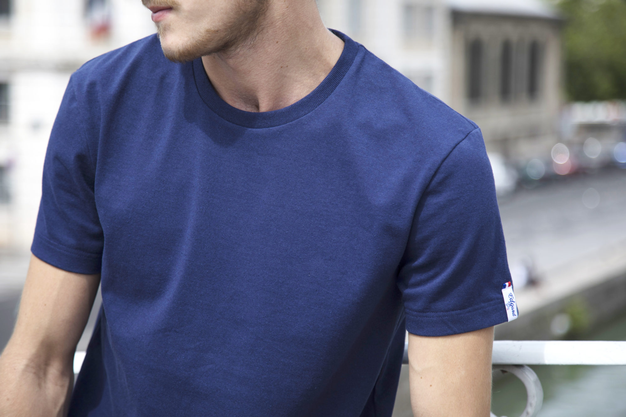 Comment porter le t-shirt blanc ? – EDGARD Paris