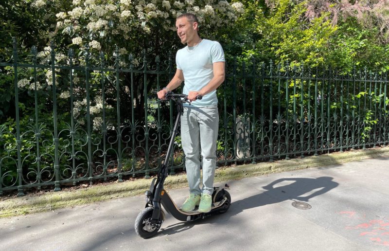 trottinette électrique lab'elle en marche