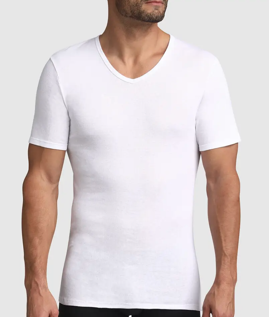 look de la semaine t-shirt blanc col v