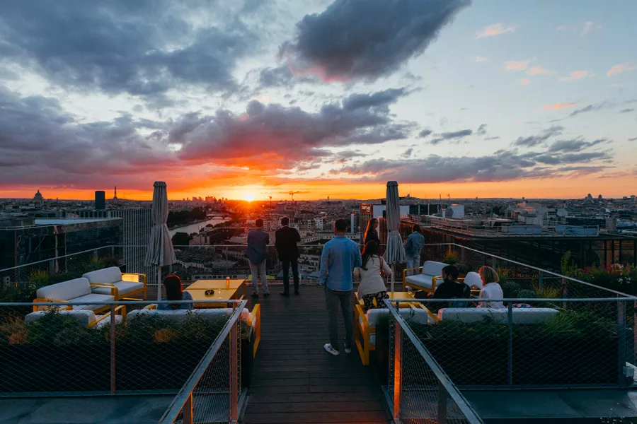 Bar toit terrasse Paris sunset Laho