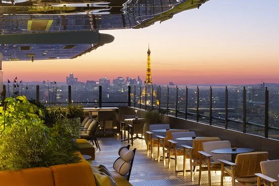 Meilleurs Rooftops à Paris Skybar tour Montparnasse