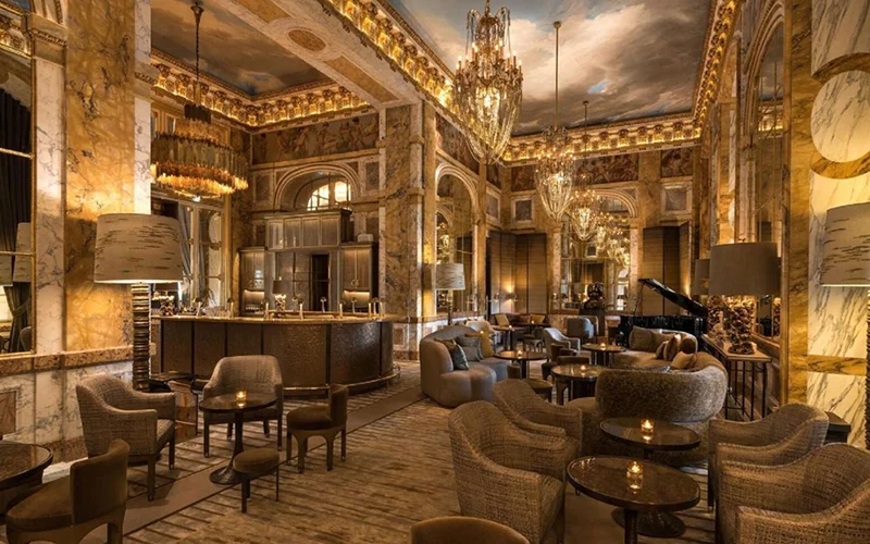 hôtel de luxe français top paris crillon