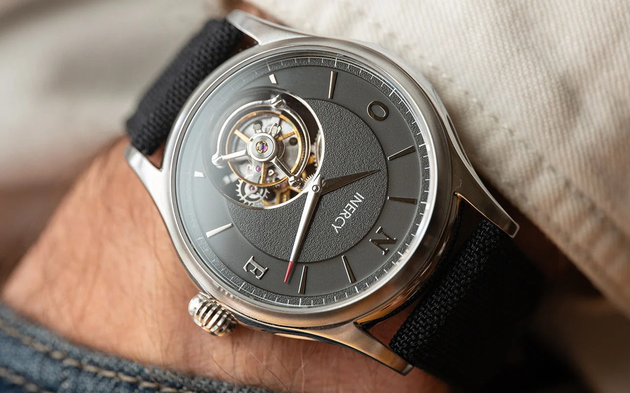 montre tourbillon INERCY