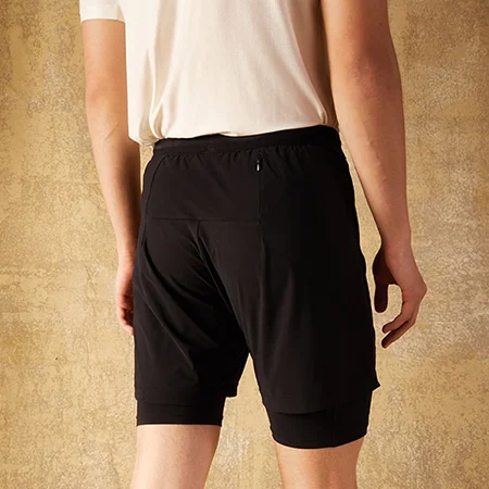 short noir sportwear chic homme