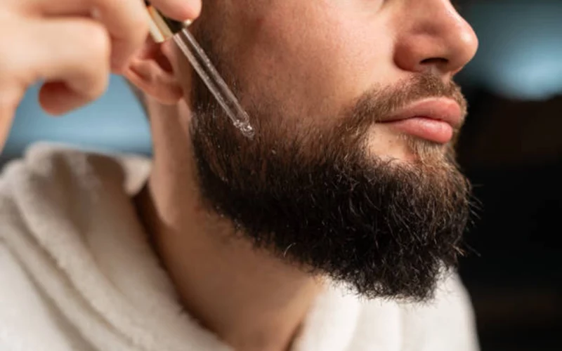 barbe clairsemée huile à barbe