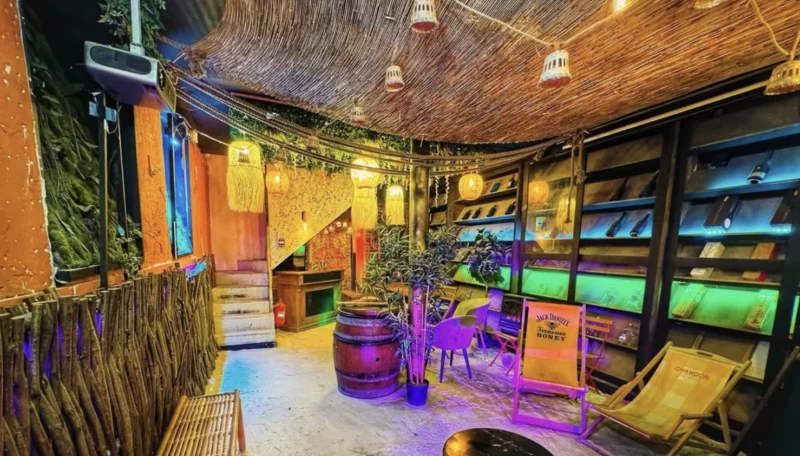 Bars à Paris pas chers aux Emotions