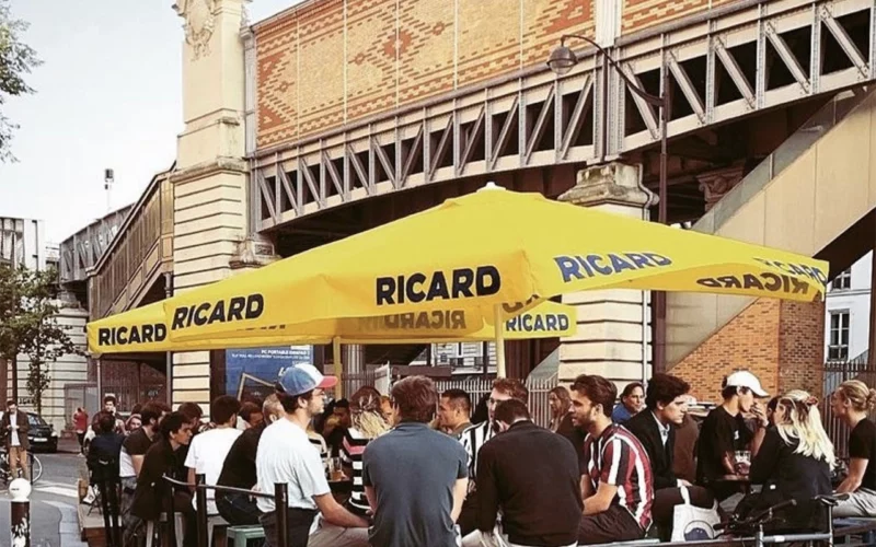 Bars à Paris pas chers le cristal