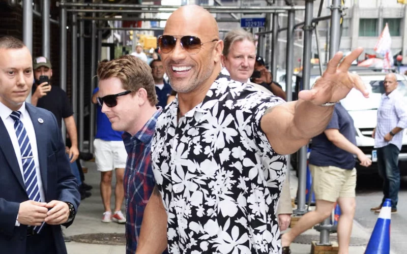 style de Dwayne Johnson motifs