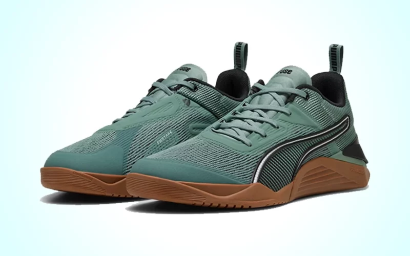 Tenue de sport pour homme puma