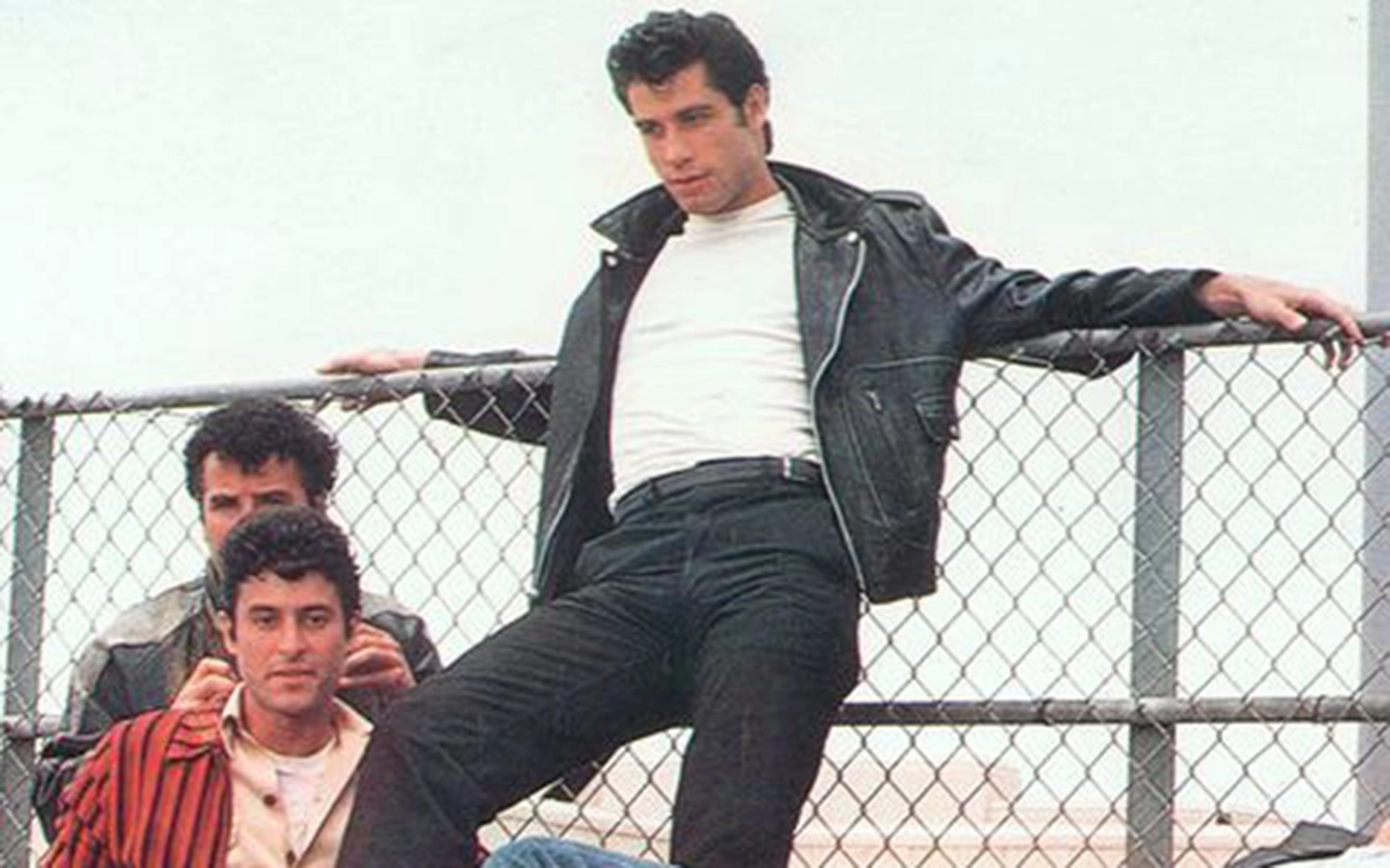 comment s’habiller comme Danny Zuko
