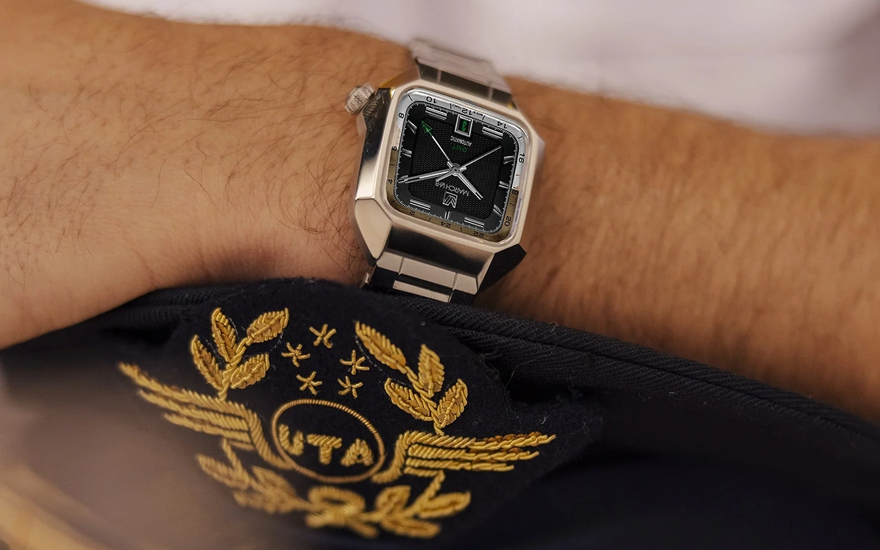 montre AM2 SLIM GMT AUTOMATIQUE Empire de March LA.B