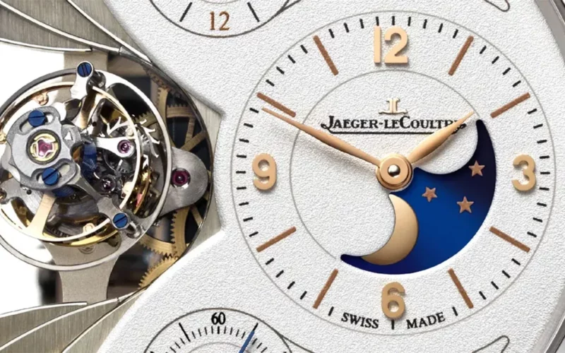phase de lune sur cadran d'une montre