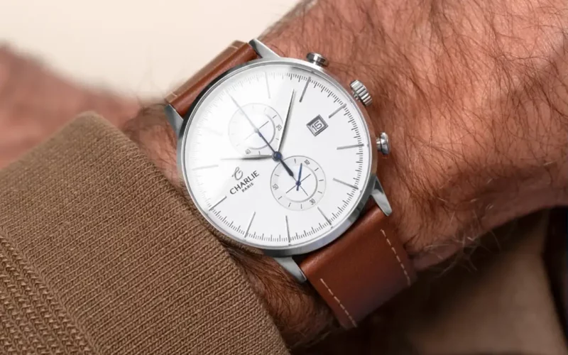 comment marche une montre tourbillon mouvement quartz