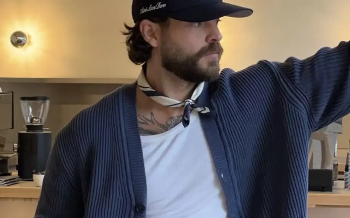 porter le foulard mode look workwear