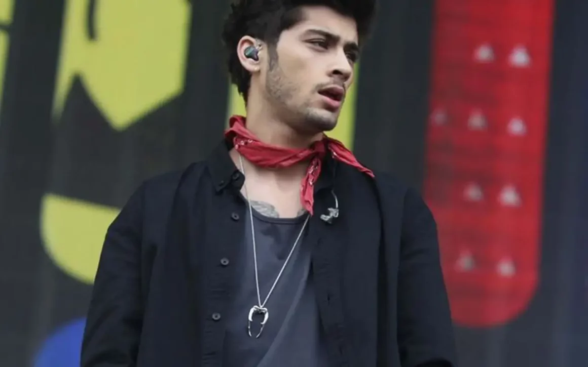 porter le foulard style rock