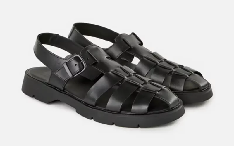 porter les chaussures ouvertes kleman