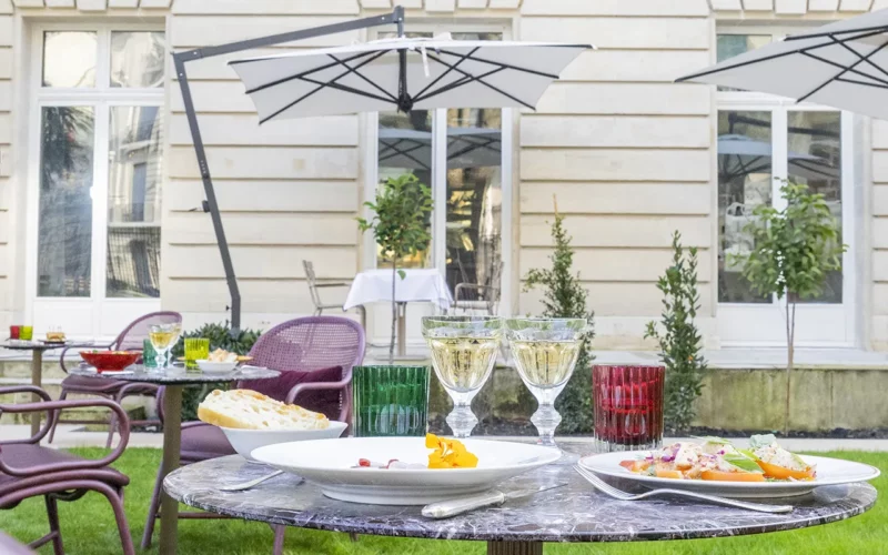 TOP 10 des restaurants gastronomiques à Paris Ducasse lieu