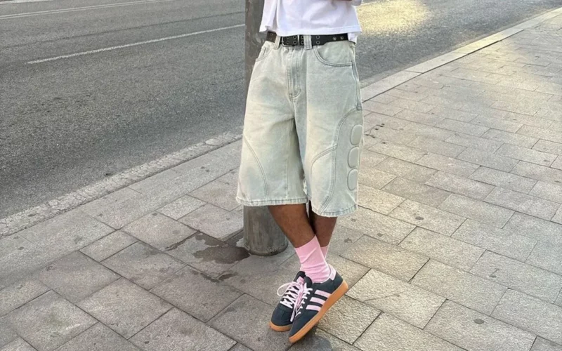 porter le jort en jean clair