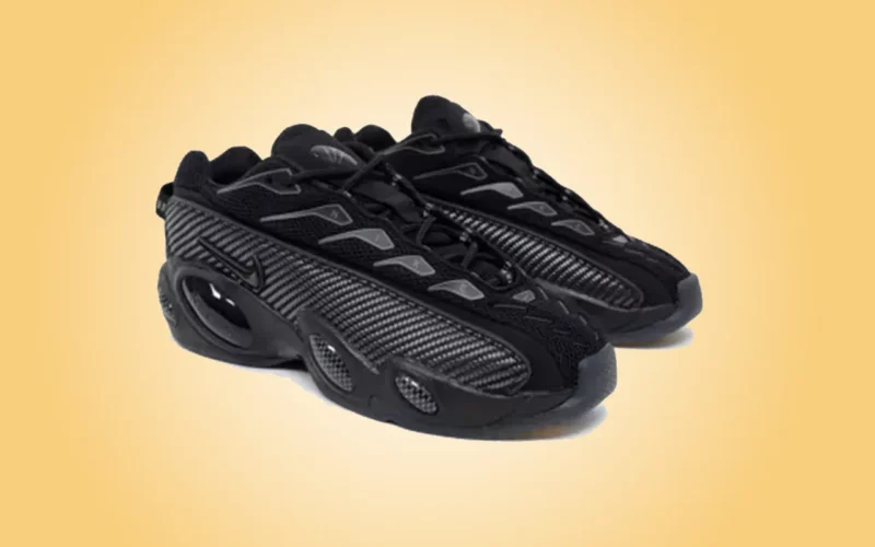 Nike NOCTA Glide Black Iron Grey paire