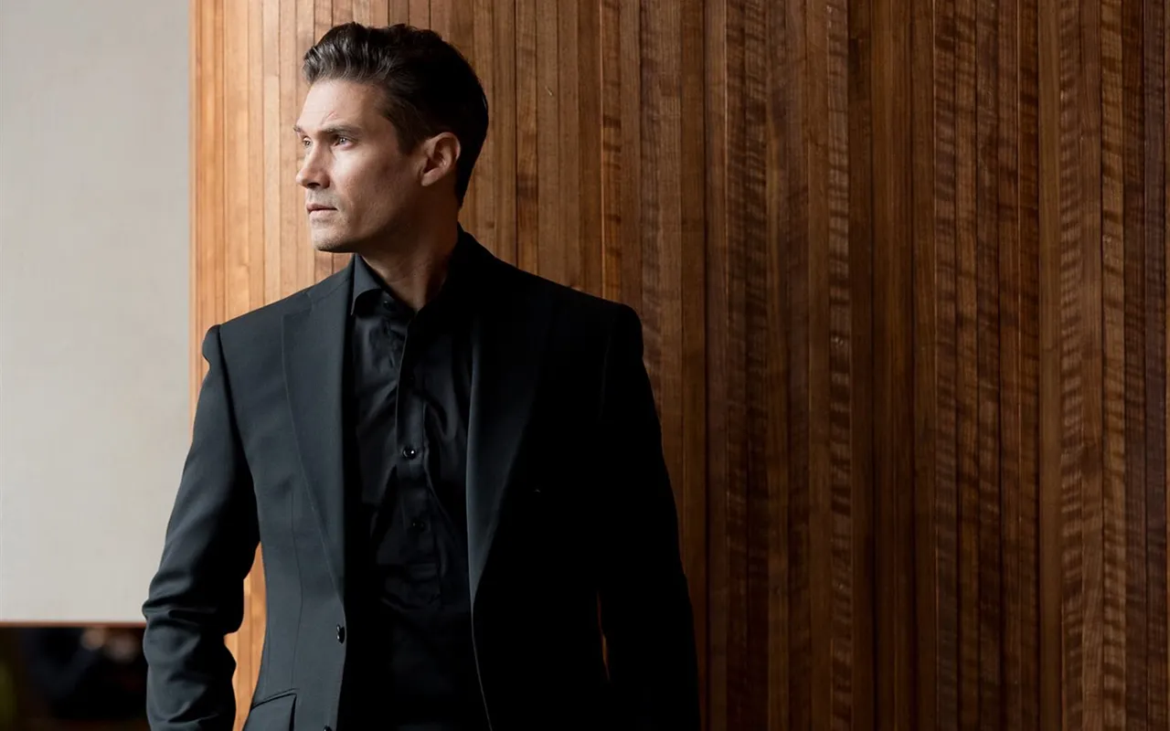 TOP 5 costumes sur mesure