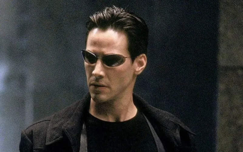 comment s’habiller comme Neo de Matrix lunettes