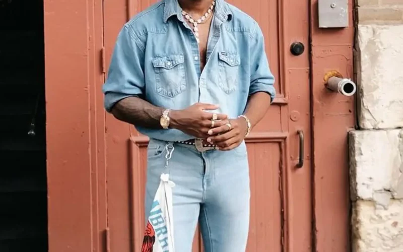 total look jean accessoires