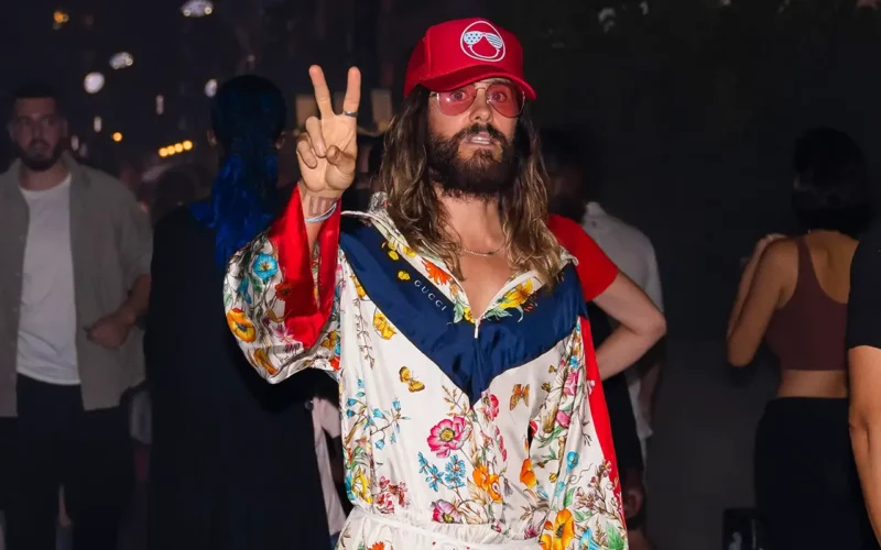 le style de jared leto kimono gucci