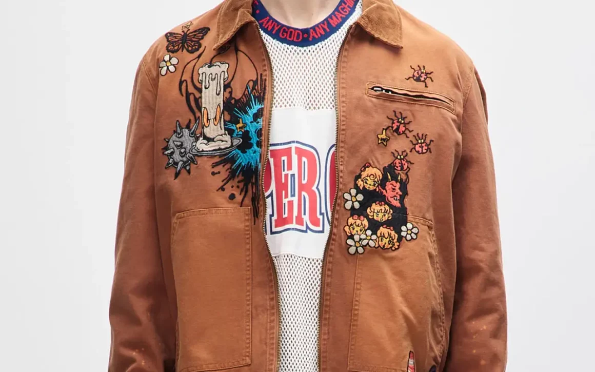 veste en daim marron trendy motifs