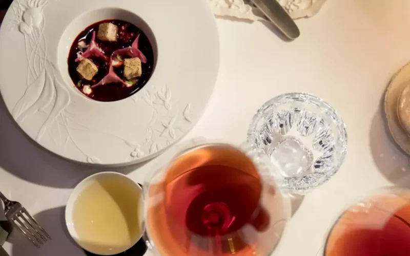 TOP 10 des meilleurs restaurants étoilés à Paris ECRIN plat