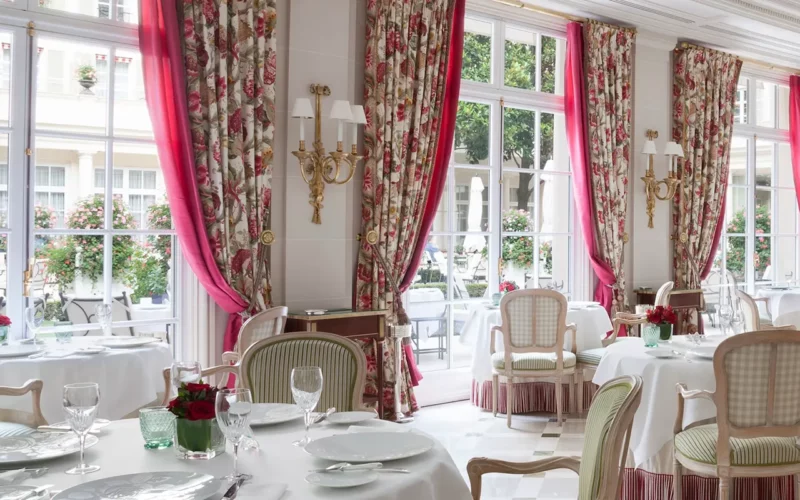 TOP 10 des meilleurs restaurants étoilés à Paris EPICURE salle