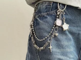 La wallet chains Trendy