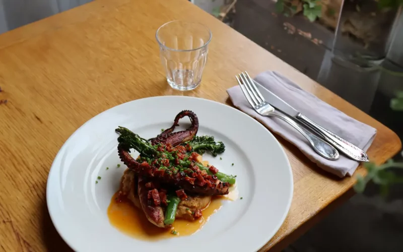 Caves et bars à vins de Paris Glou