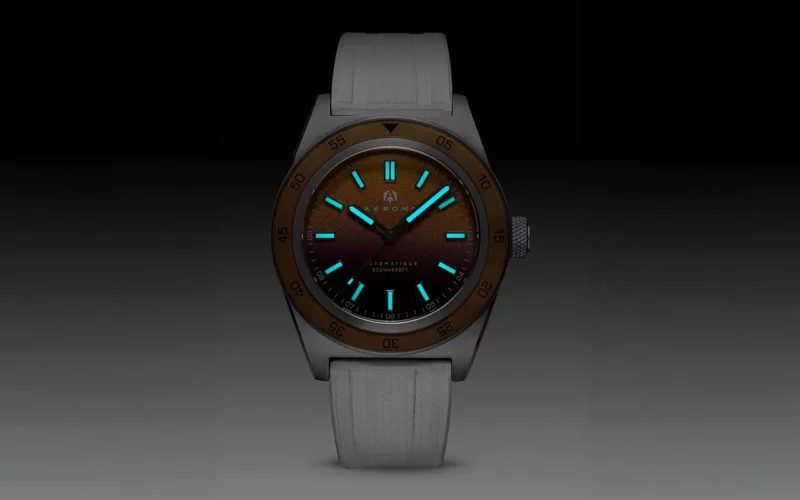 Montre C-02 Nérée Passion de Akrone Super-Luminova