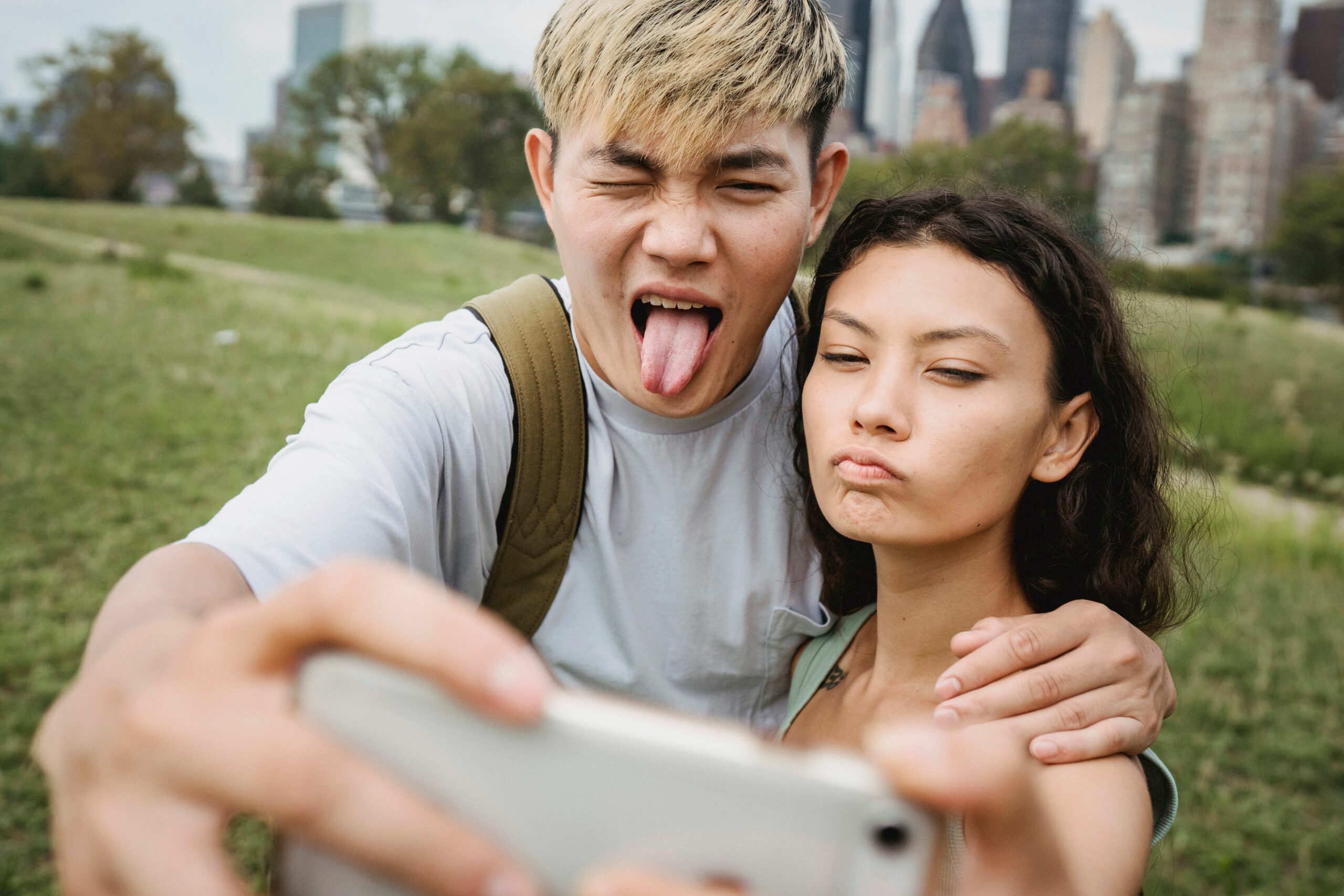 Ick début relation